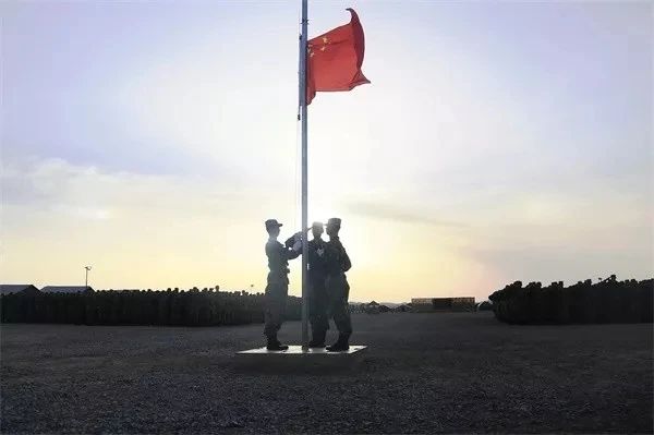 想过迎风扬旗