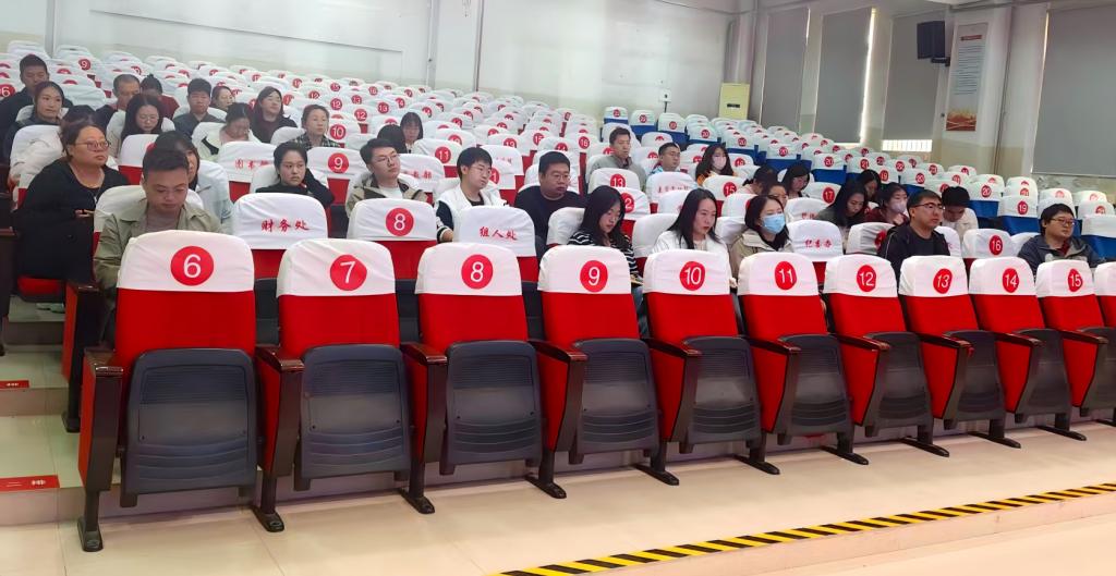 精准落实资助育人工作