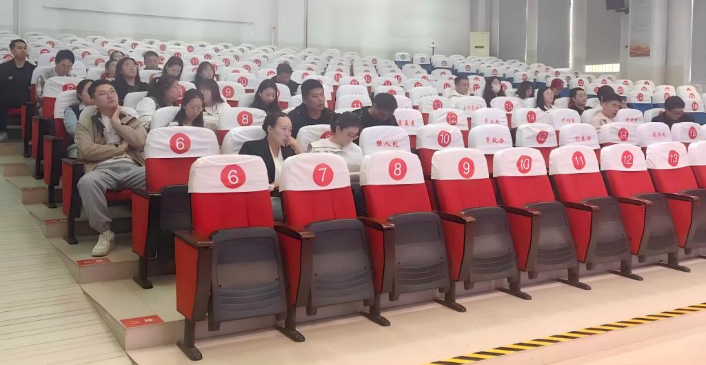 辅导员‘专题,由工程师谷伟鑫