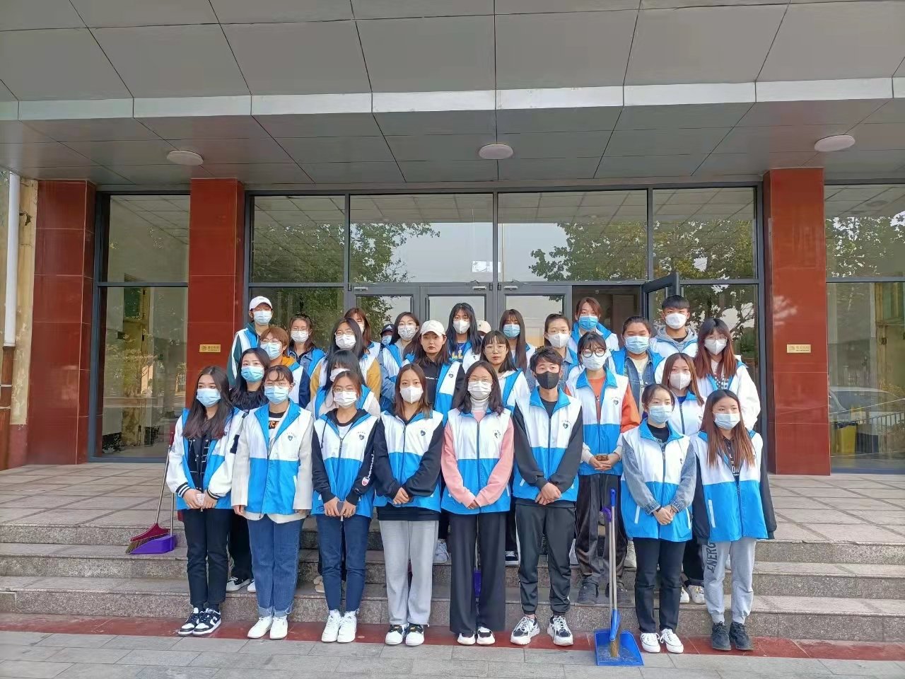 提高同学们清新的鱼丸app官网新人权
