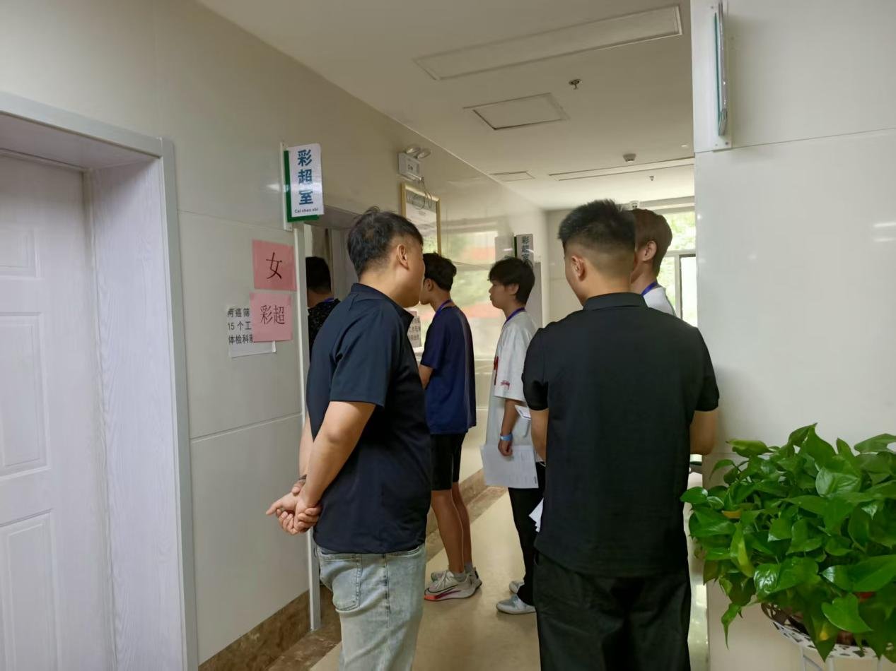 团委负责人陈刚