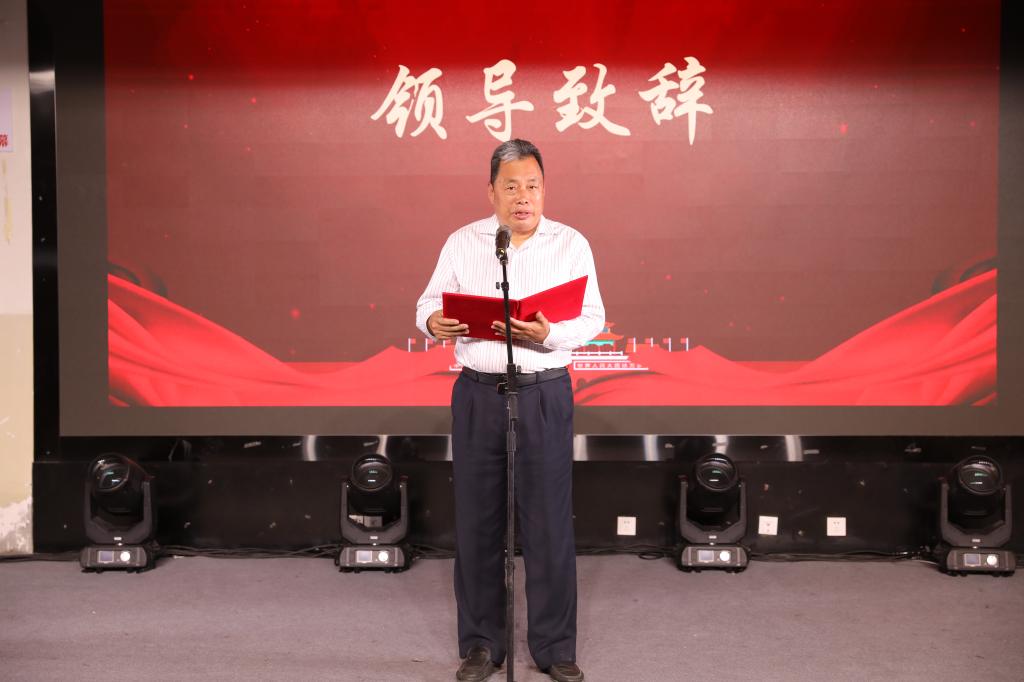 肯奋斗的新时代青年